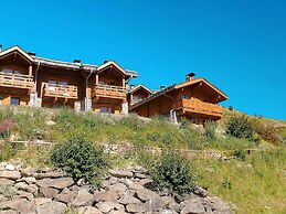 Rustic Apartment in Valmeinie