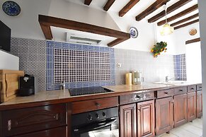 Saint-sauveur Hideaway