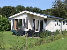 Chalet Near the Loonse and Drunense Duinen