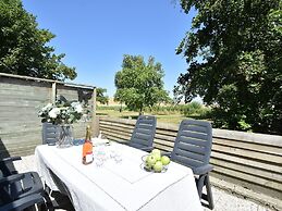 Peaceful Holiday Home With Garden