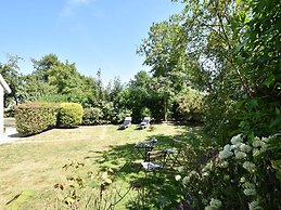 Peaceful Holiday Home With Garden