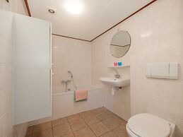 Spacious House Near the Beach