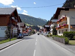 Apartment Near the Lake in Tyrol
