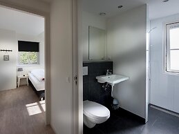 Modern Holiday Home Near the sea