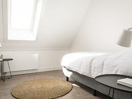 Farmhouse in De Cocksdorp With Private Terrace