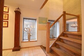 Cozy Apartment in Roasting near Belgian Border