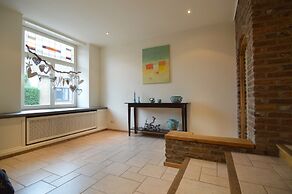 Cozy Apartment in Roasting near Belgian Border