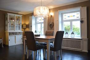 Cozy Apartment in Roasting near Belgian Border