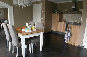 Cozy Apartment in Roasting near Belgian Border
