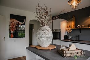 Forest Cottage Near Leenderbos