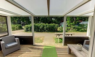 Glamping With Comfort in Ijhorst