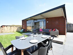 Lovely Holiday Home in Callantsoog near Forest