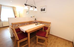 Spacious Apartment in Kleinarl near Ski Lift