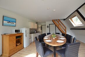 Unique Holiday Home in Stramproy near Forest