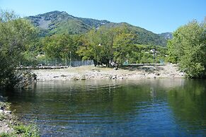Riverside Retreat in La Souche
