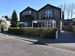 Cosy Flat in Schoorl Near Forest