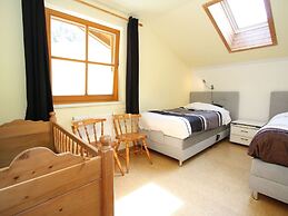 Bright Holiday Home in Huttschlag near Mountains Ski Slopes