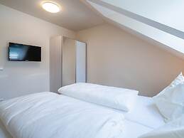 Apartment in Gosau With a Shared Sauna