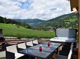 Spacious Chalet With Sauna