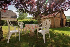 Lakeside Cottage Roziers Retreat