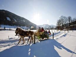 Charming Chalet With Terrace