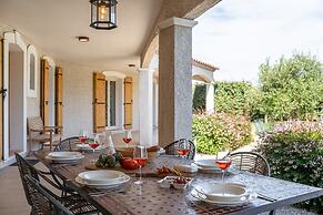 Stylish Villa With Terrace