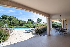 Stylish Villa With Terrace