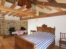 Cottage in Dordogne With Accessible Terrace
