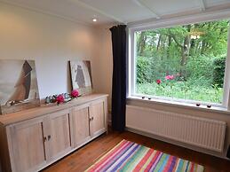 Lovely House Located in a Private Natural Area