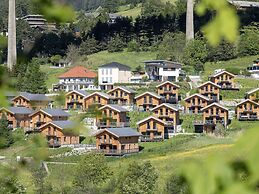 Chalet by the ski Lift With Balcony and Sauna