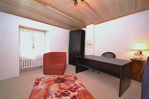Cosy House With Private Pool Near Valence