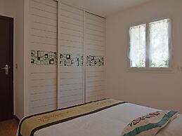 Villa in Montauroux With Pool and Hill Views