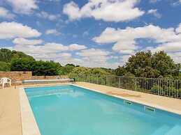 Peaceful Stay With Pool