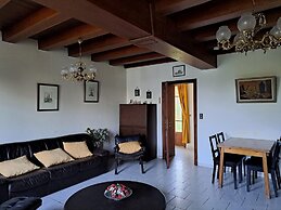 Comfortable Holiday Home With Spacious Garden