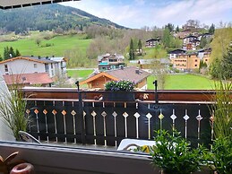 Cozy Apartment near Ski Area in Maria Alm