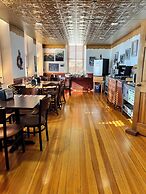 Hotel St. Nicholas