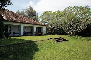 Lunuganga Estate