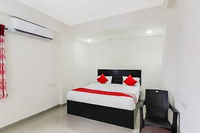 OYO 63021 Hotel Hill 9