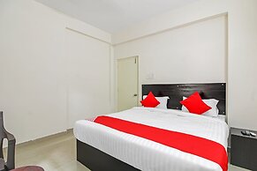 OYO 63021 Hotel Hill 9