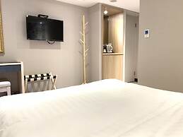 Jinhwa Hotel