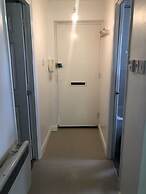 2 bedroom Apartment  Heathrow Airport