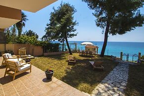 Beachfront Villa by Halkidiki Villas