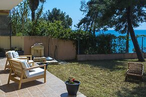 Beachfront Villa by Halkidiki Villas