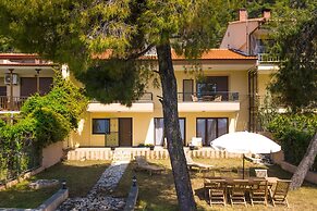 Beachfront Villa by Halkidiki Villas