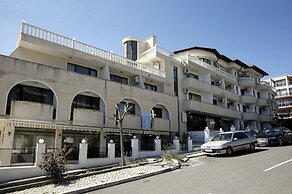 Hotel Corona by Asteri Hotels