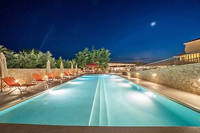 Makris Yialos Apartments