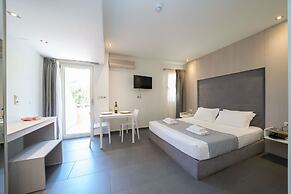 Makris Yialos Apartments