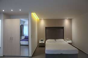 Makris Yialos Apartments