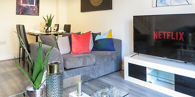 Tudors eSuites Birmingham House Private Garden Free Parking