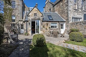 No1. Apartments & Bedrooms St Andrews - St Mary’s